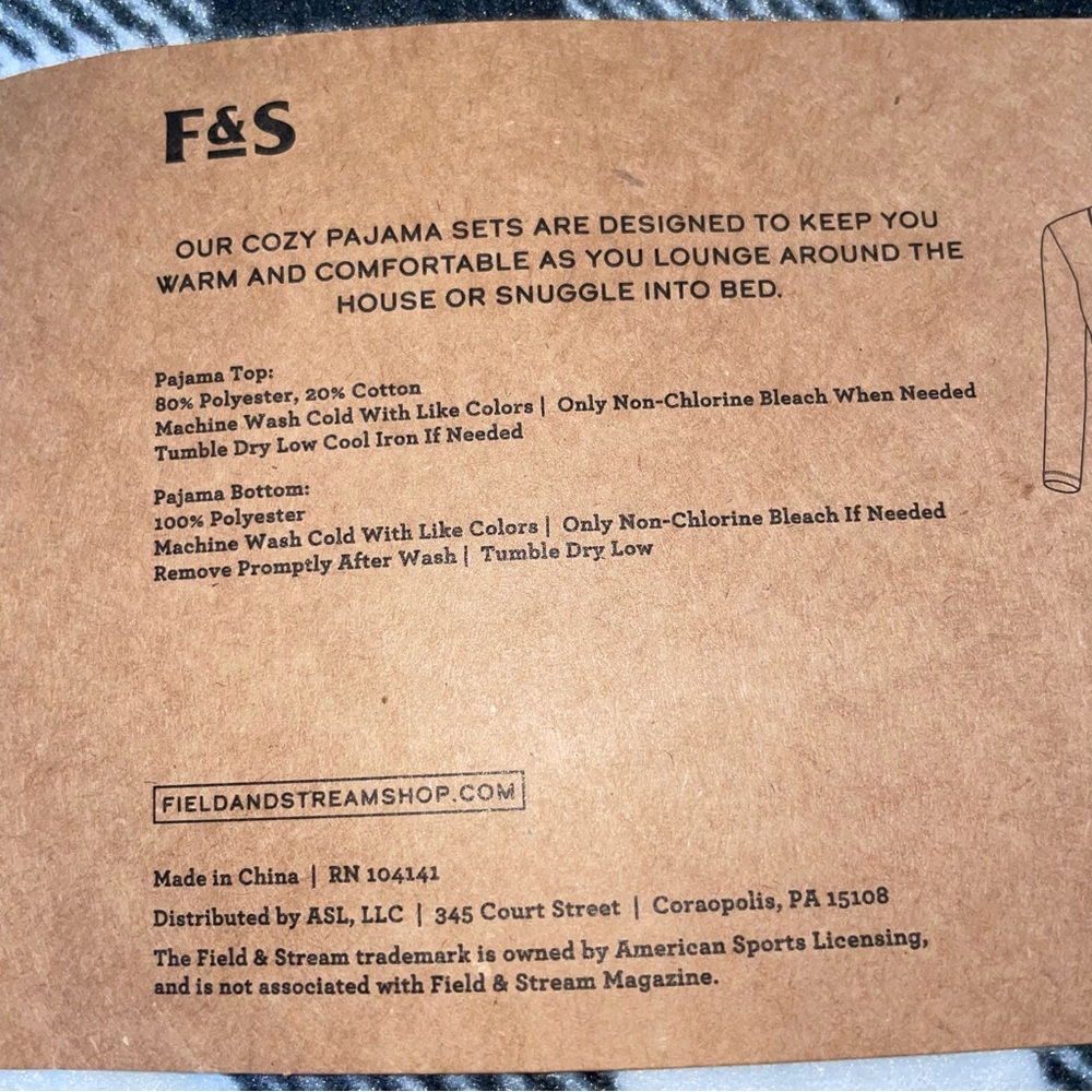 Field & Stream Cozy Pajamas - Picture 5 of 6